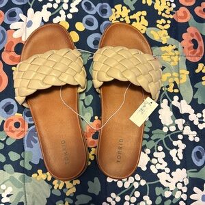 Torrid Sandals size 10